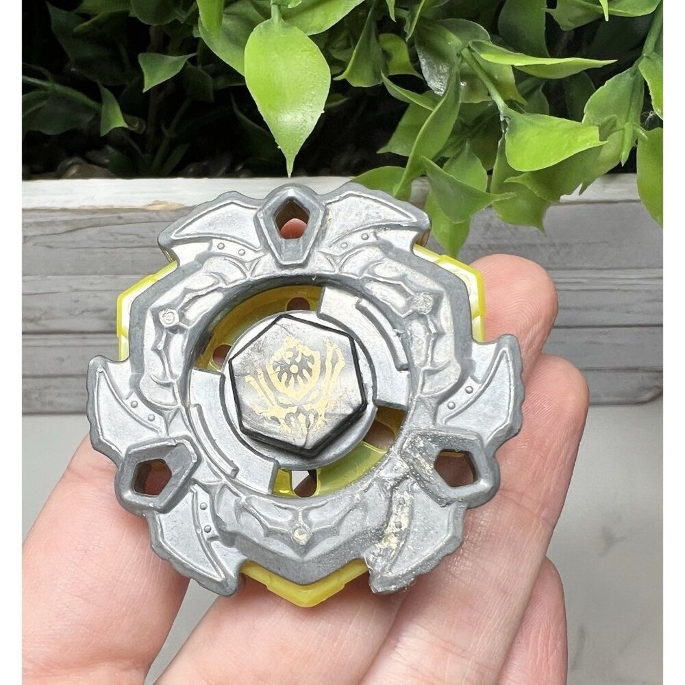 Vari Ares 145WB Beyblade HASBRO‎ METAL FURY